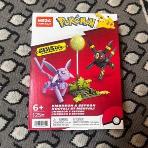 Mega Construx Pokémon Umbreon & Espeon Building Set